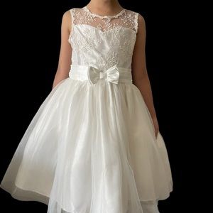 White ivory lace & tulle heart neckline bridesmaid flower girl, communion dress.
